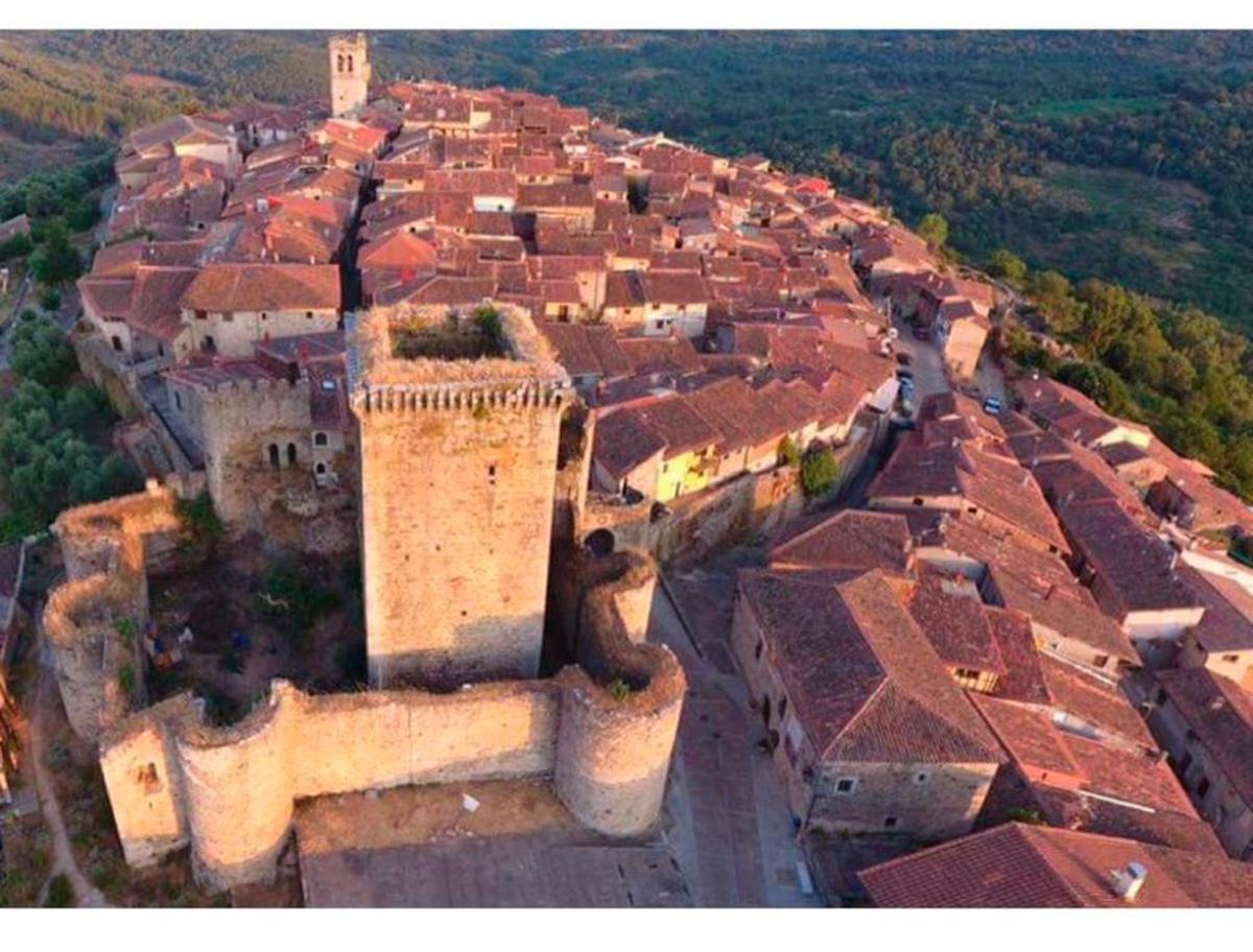 Vista aérea de la fortaleza de Miranda del Castañar.