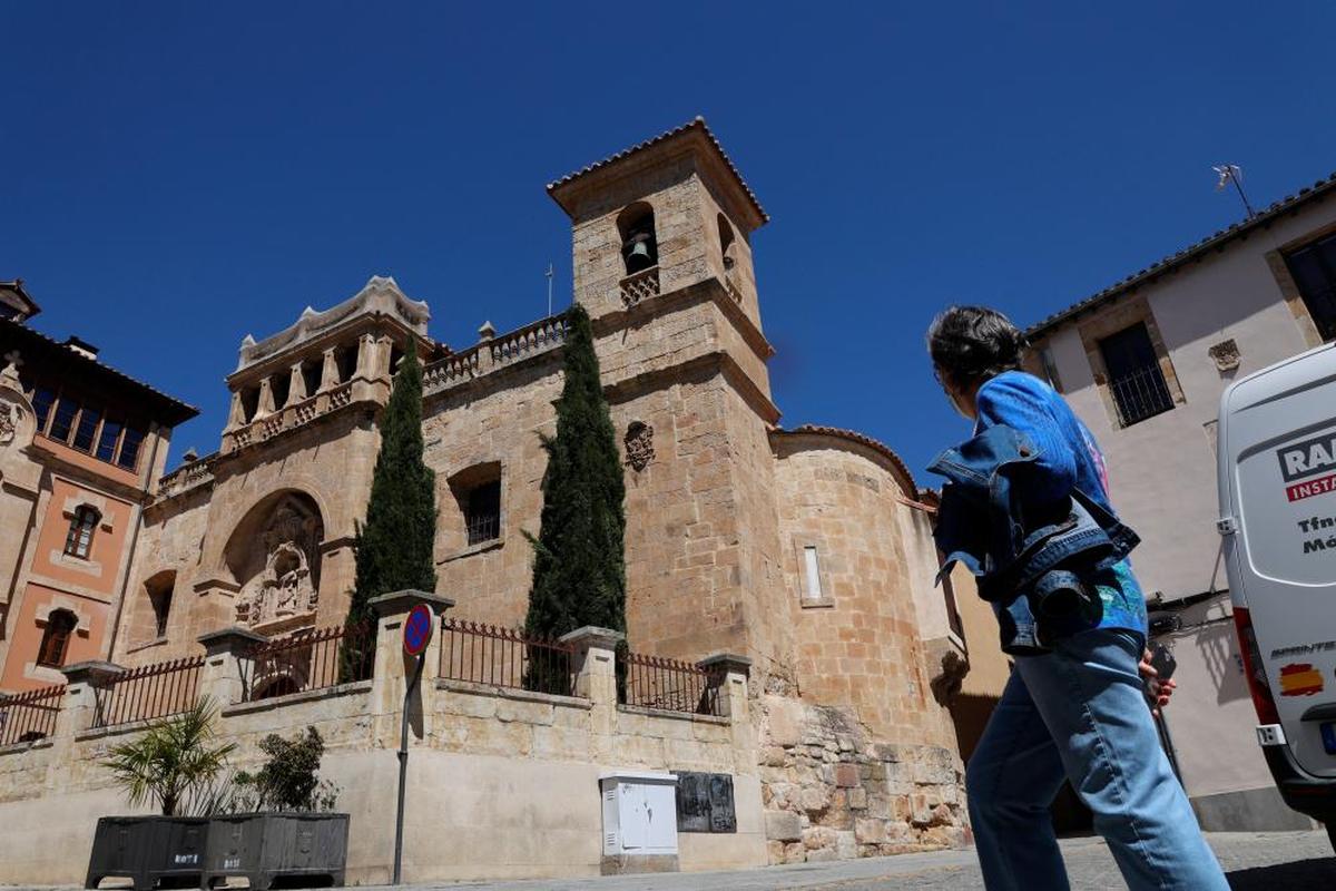 San Millán, actual centro de interpretación, con la balaustrada superior protegida para evitar desprendimientos