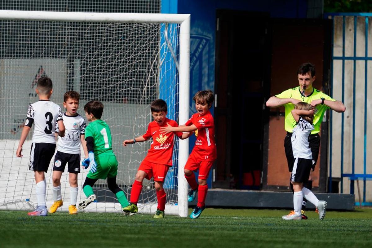 Las mejores imágenes de la vigésimo cuarta jornada del fútbol base de Salamanca