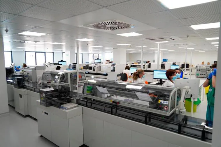 El laboratorio del nuevo Hospital, sin espacio: “No cabe ni un portátil”