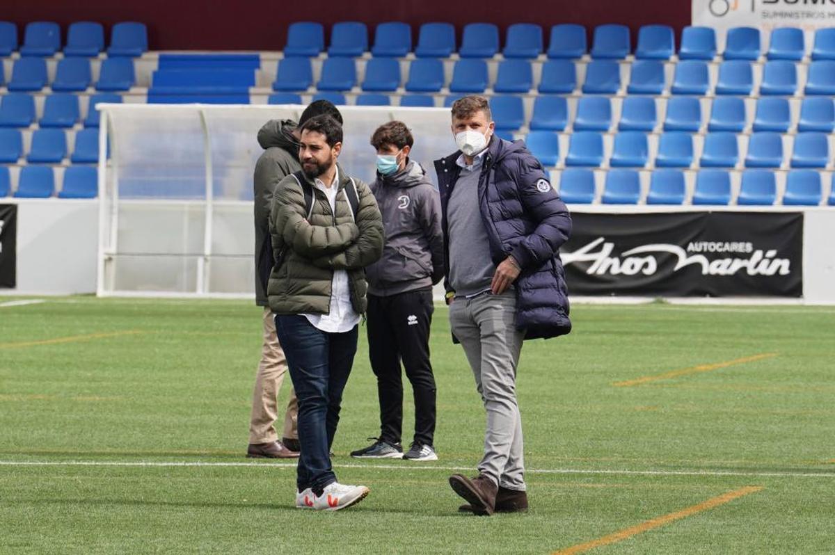 Luis Ayllón y Toni García, entrenador y director deportivo del Unionistas respectivamente