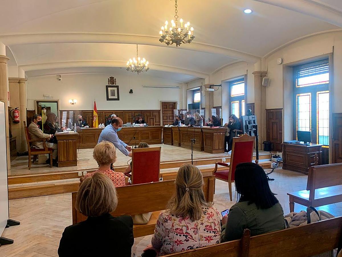 Una imagen del juicio