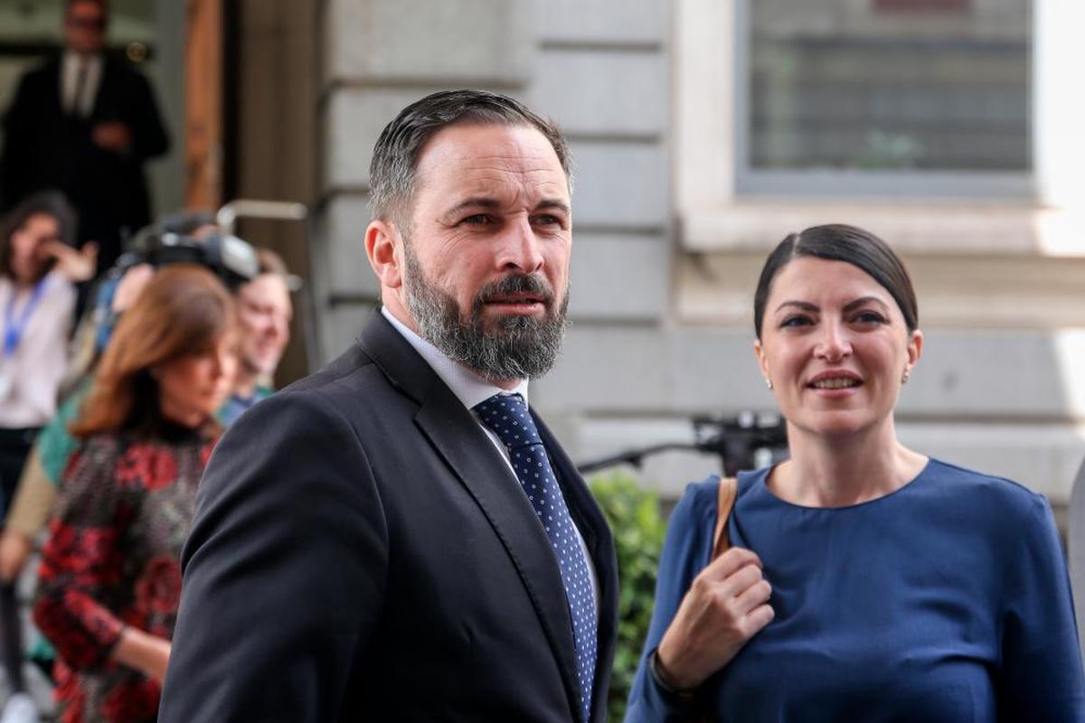 Santiago Abascal y Macarena Olona