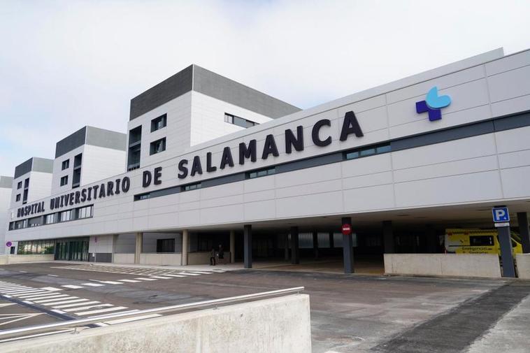 La fachada del Hospital de Salamanca
