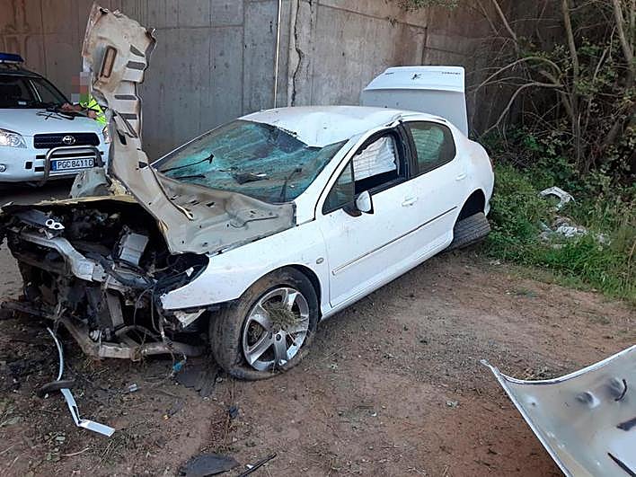 Estado del vehículo tras sufrir el accidente.