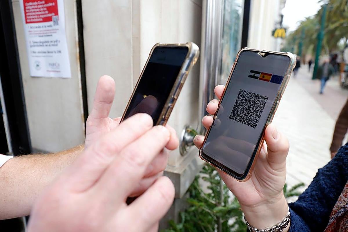Imagen de archivo del código QR del certificado COVID