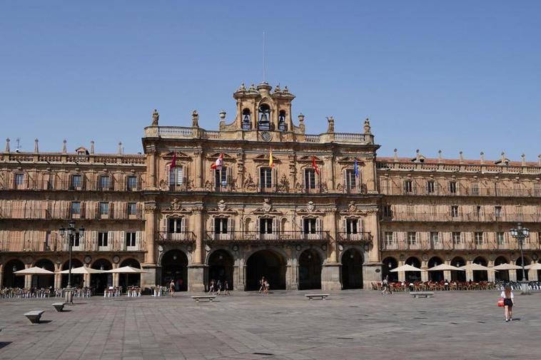 Fachada de la Casa Consistorial, en la Plaza Mayor