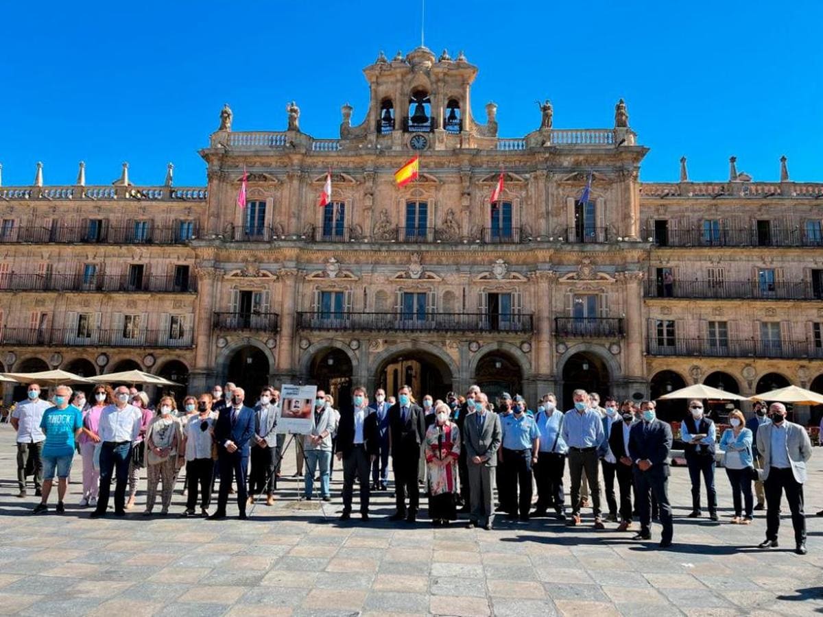 Recuerdo a Miguel Ángel Blanco en la Plaza Mayor celebrado el pasado año.