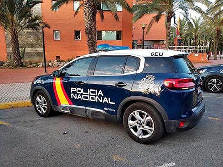 La detención del hijo, de 22 años, se produjo en la noche de este pasado martes.