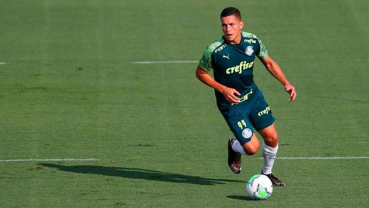 El jugador brasileño Renan Víctor da Silva.