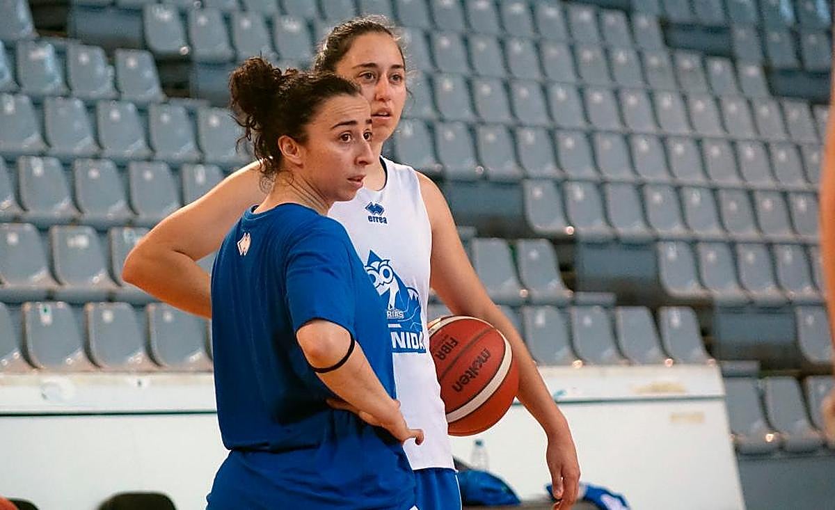 Maite Cazorla y Silvia Domínguez, en un entrenamiento del Perfumerías Avenida