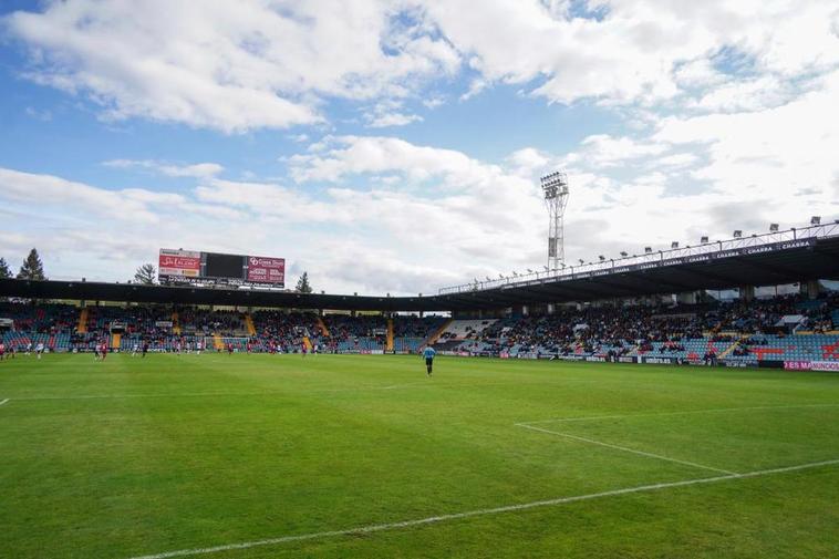 El estadio Helmántico durante un partido