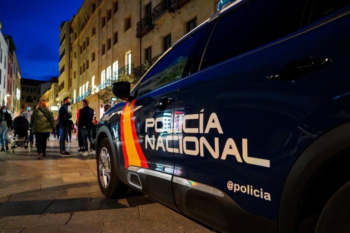 Un vehículo de la Policía Nacional