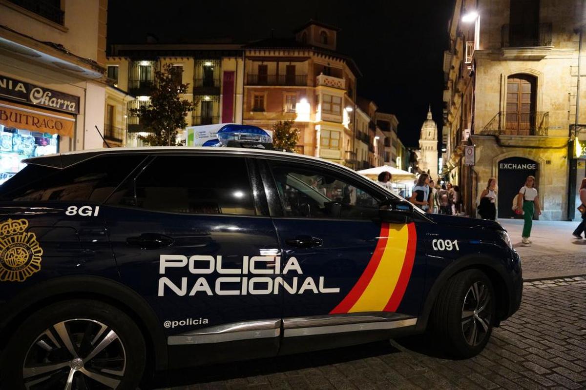 Patrulla de la Policía Nacional.