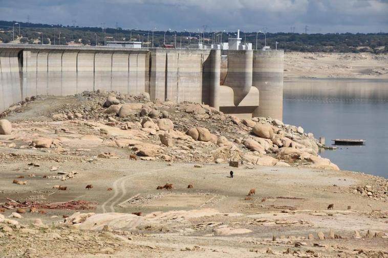 La presión de León hace que se dispare el envío de agua de Almendra a Portugal