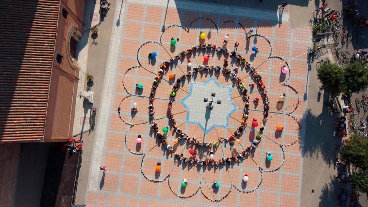 Paradinas de San Juan ha sido el ganador del primer premio de “Así somos en mi pueblo”.