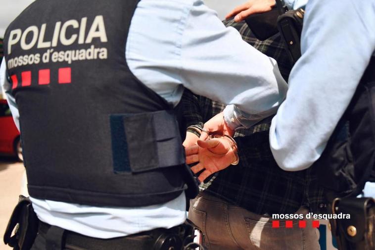 Una detención de los Mossos d´esquadra