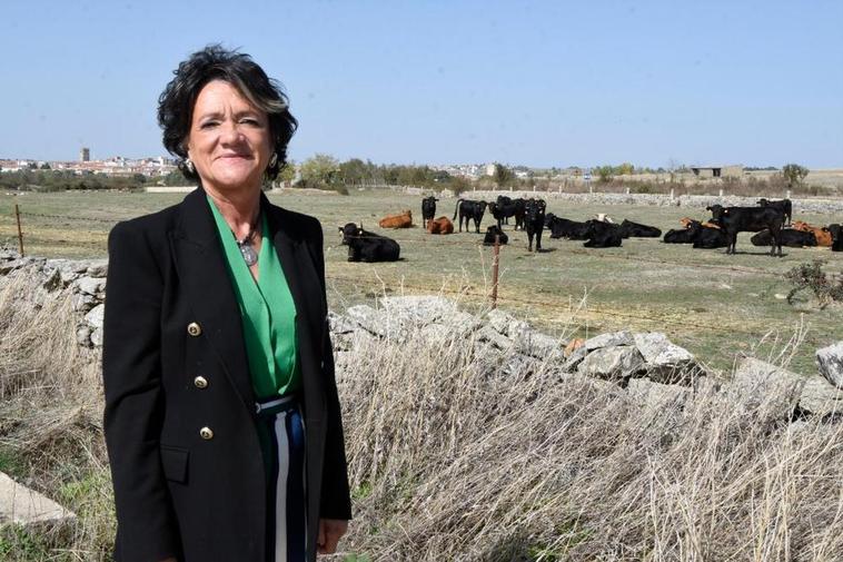La alcaldesa Luisa de Paz Palacios afronta la celebración de la I Semana Internacional de la Carne de Vitigudino.