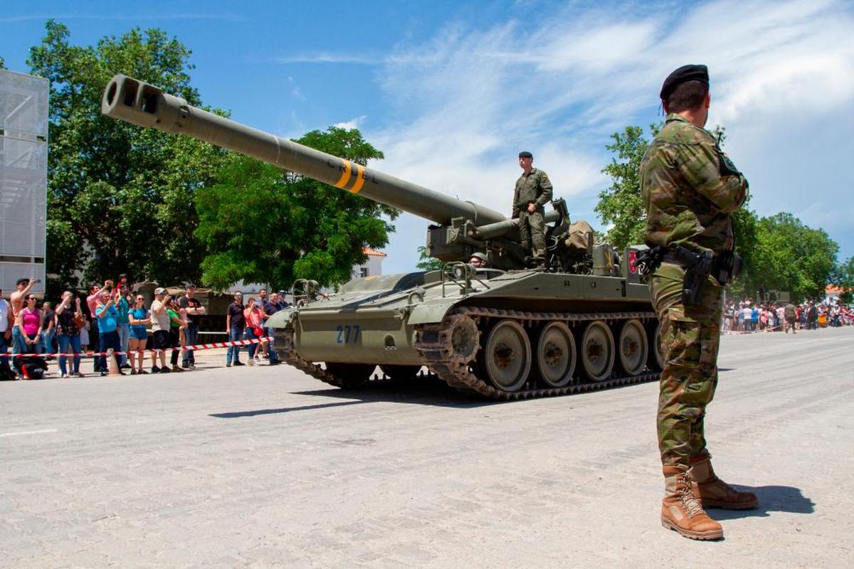 Un tanque recorre las calles de Madrid | E.P.