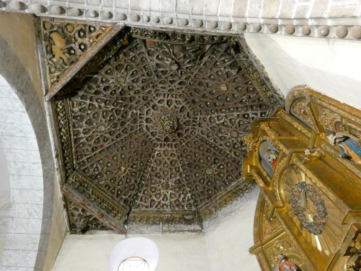 El artesonado mudéjar de la iglesia de Rágama data del siglo XV.
