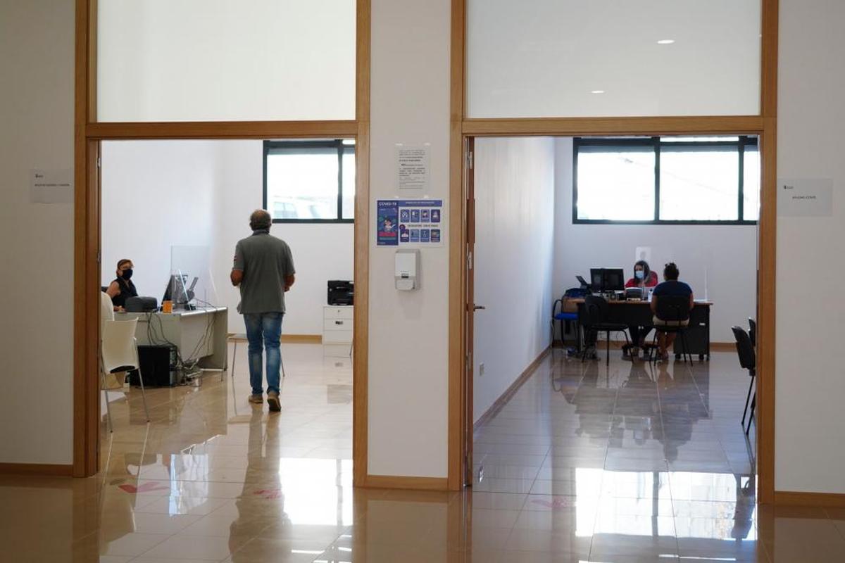 Oficinas de atención al público del centro municipal Victoria Adrados.