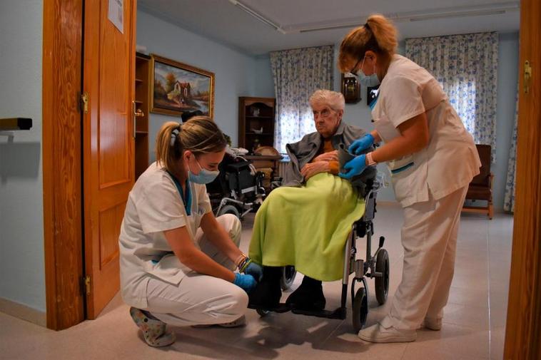 La residencia Hijas de San Camilo cuenta con servicios médicos propios del centro