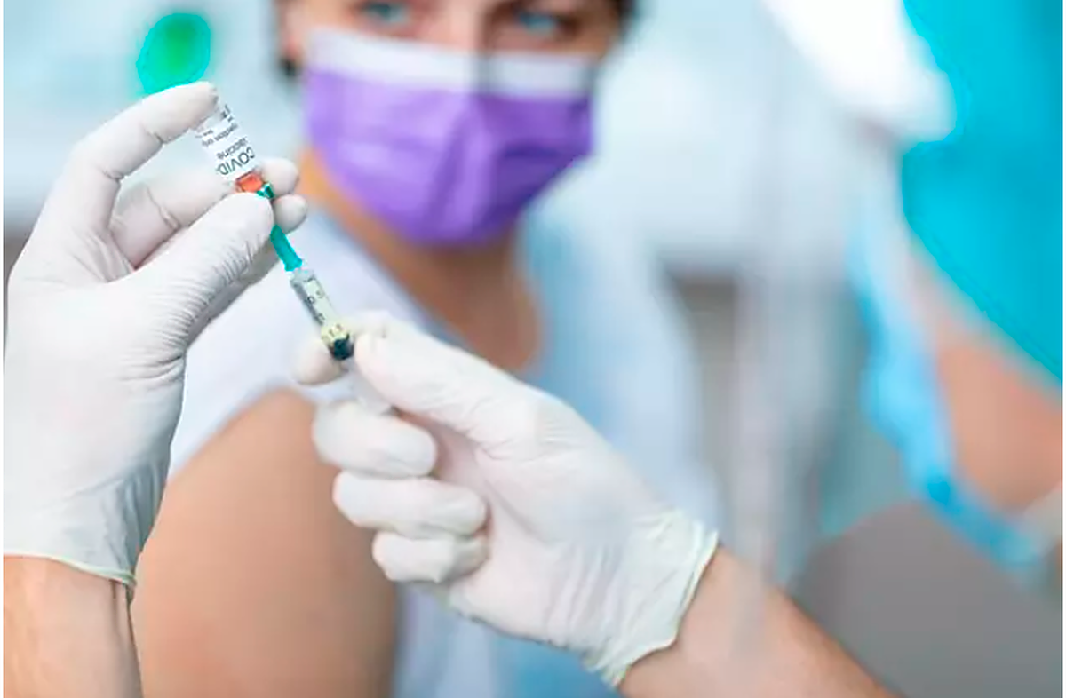 Vacuna COVID-19. E.P.