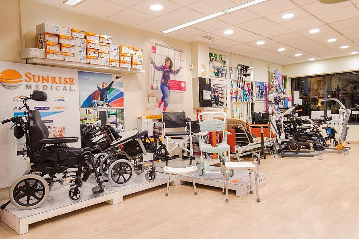 Algunos de los artículos que ofrece Ortopedia Sumesal, en Gran Vía 51.