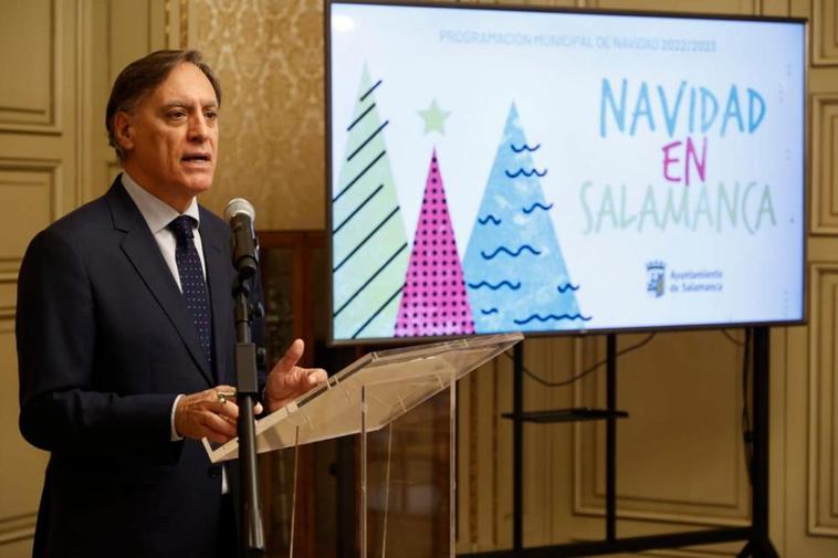 El alcalde Carlos García Carbayo presenta el programa ‘Navidad en Salamanca’