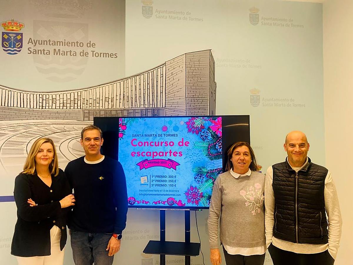 Carmen Rodrigo, Jorge Moreno, Mercedes Herrero y Juan Carlos Bueno  con la campaña de Santa Marta