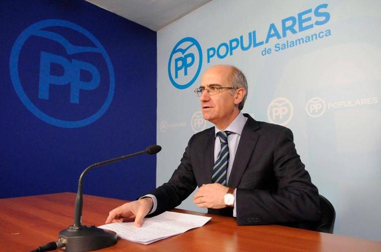 Javier Iglesias abandona la presidencia del PP provincial