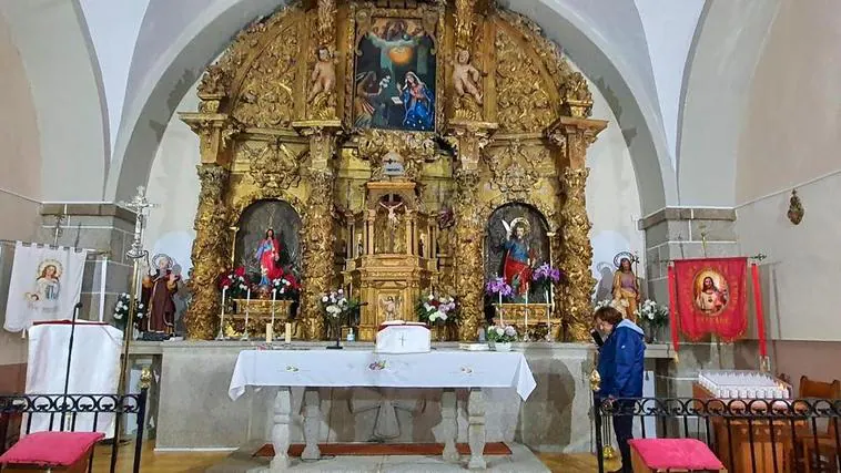 El retablo de Navalmoral de Béjar pide una mejora urgente
