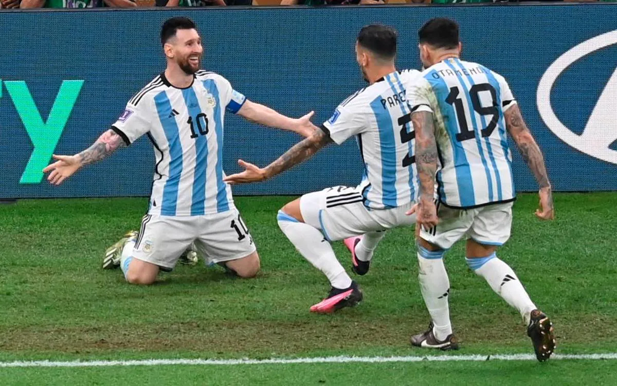 Leo Messi celebra uno de los goles marcados en la final ante Francia.