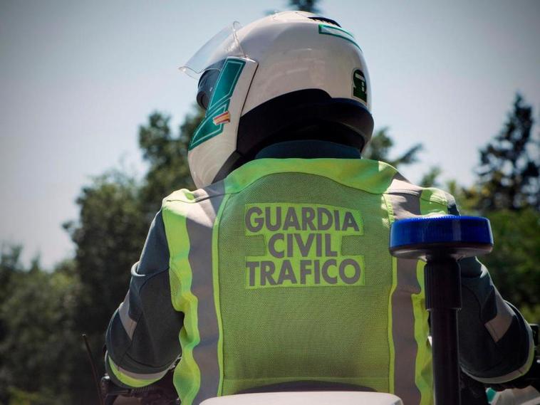 Fallece una persona en una colisión entre tres vehículos en Málaga