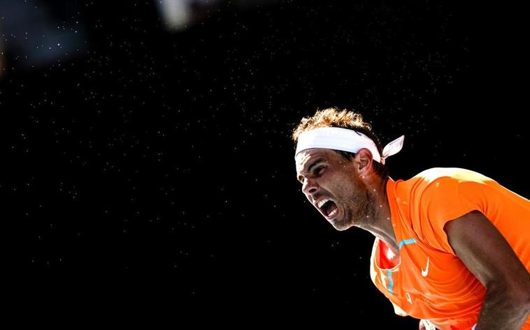 Rafa Nadal reduce a Draper y avanza a segunda ronda en Australia