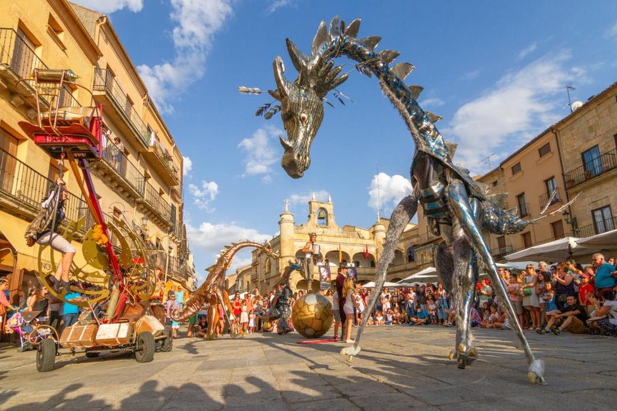 PRIMER PREMIO CATEGORÍA A: FERIA DE TEATRO DE CASTILLA Y LEÓN EN CIUDAD RODRIGO, de Ángel Manuel Serrano Montero