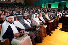 Algunos de los asistentes a la inauguración del congreso ‘Peace City World’.