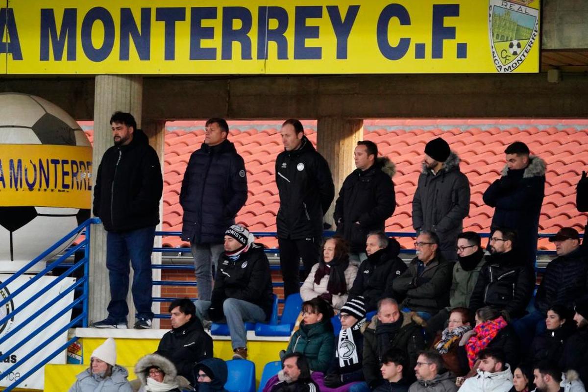 El presidente Sandoval junto al director deportivo, Toni García.