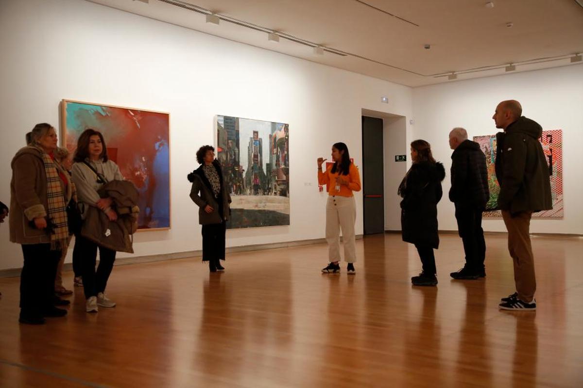 Los últimos visitantes de la exposición de LA GACETA, ‘Impulso’, ayer en el DA2