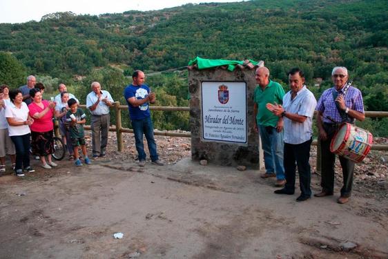 Santibáñez de la Sierra inauguraba en agosto de 2015 el mirador del Monte en la antigua escombrera.