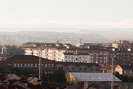 Bloques de viviendas en  un barrio de la ciudad de Salamanca