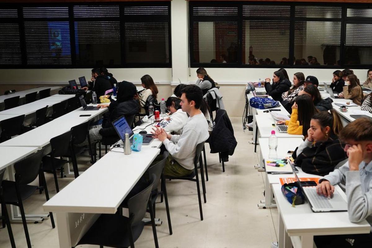 Estudiantes en un aula de la Universidad de Salamanca