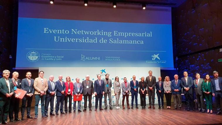Alumni reconoce la excelente labor de empresarios y directivos salmantinos
