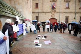 La concentración fue junto a la Catedral Nueva