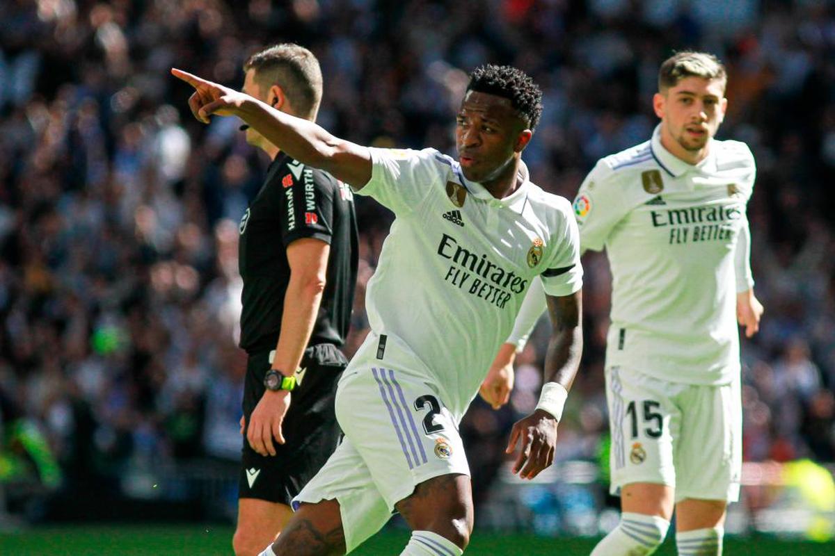 Vinicius celebra el primer gol del partido.