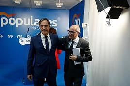 Carlos García Carbayo y Javier Iglesias tras la rueda de prensa