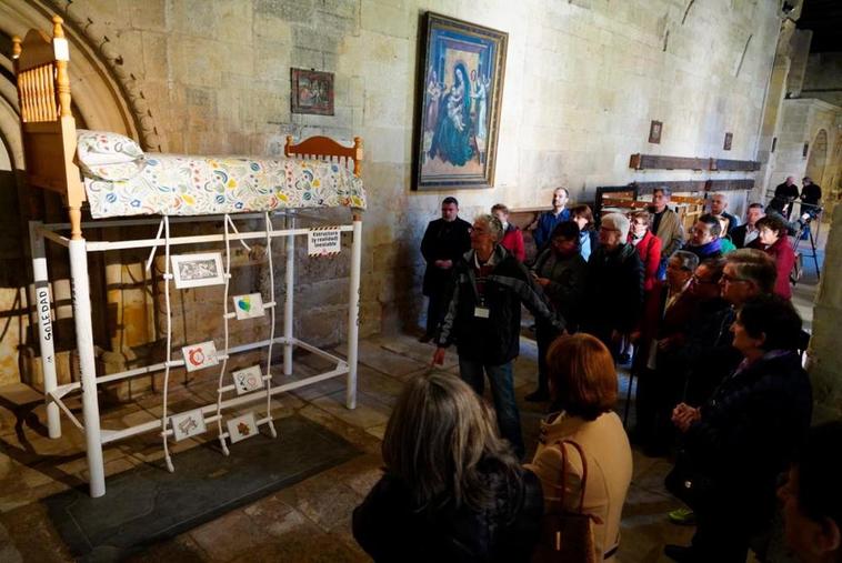 La Catedral Vieja se transforma en un museo de personas sin hogar