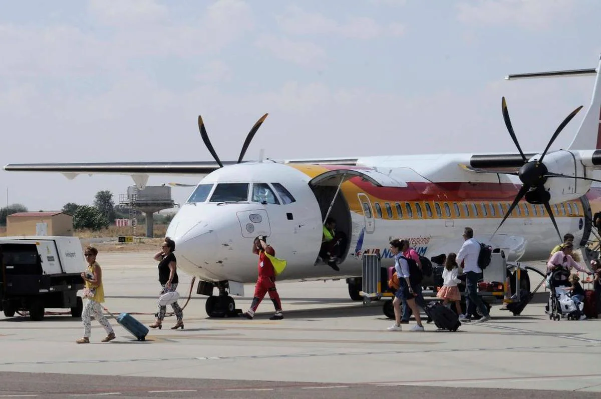 Un avión de Air Nostrum en Matacán, en el año 2018.