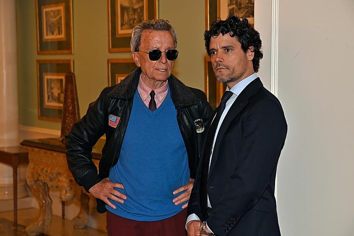 Miguel Abellán y José Ortega Cano asisten a la entrega de los premios Meninas 2022