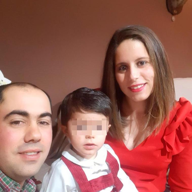 La lucha de esta familia salmantina con un hijo con distrofia muscular